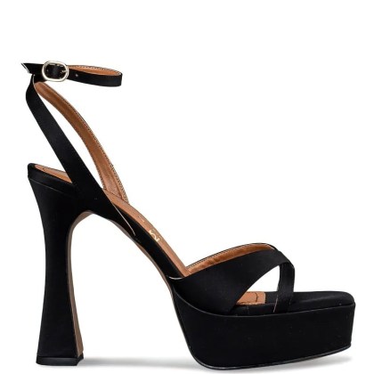 envie-platform-heel-sandals-black-e02-19183-34